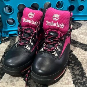 Timberland Black & Pink Hiking Boots Size 8